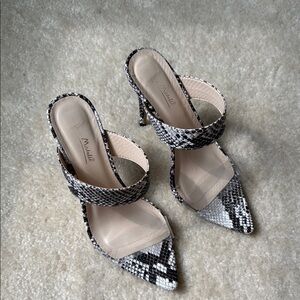 Lulu's Black and White Snake Print Heels